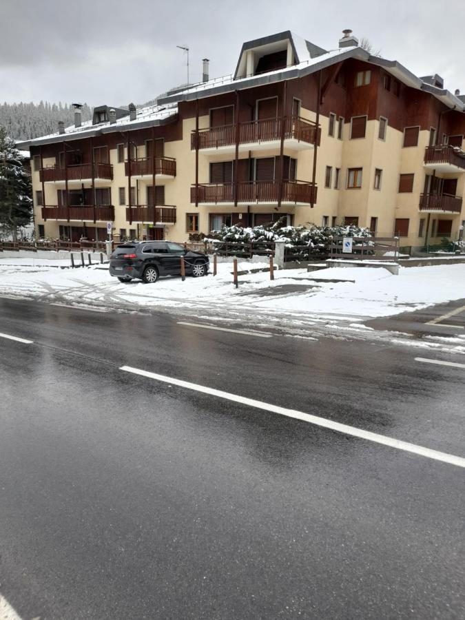 Einaudi 9 Apartment Bardonecchia Exterior photo